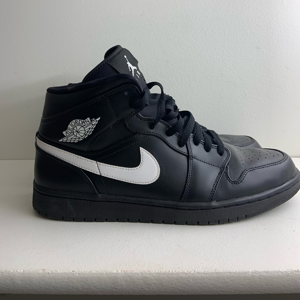 COPY - Nike Air Jordan 1’s Mid ‘Black’ (2017) Men’s 13